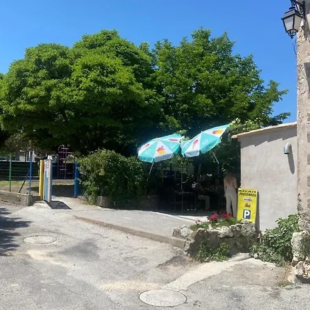 Appartamento Maison De Village Avec Jacuzzi