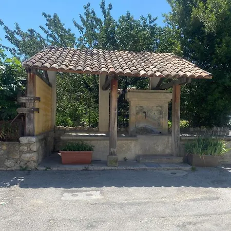 Maison De Village Avec Jacuzzi Apartment *