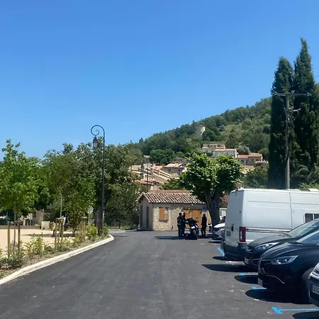 דירה Maison De Village Avec Jacuzzi Estoublon